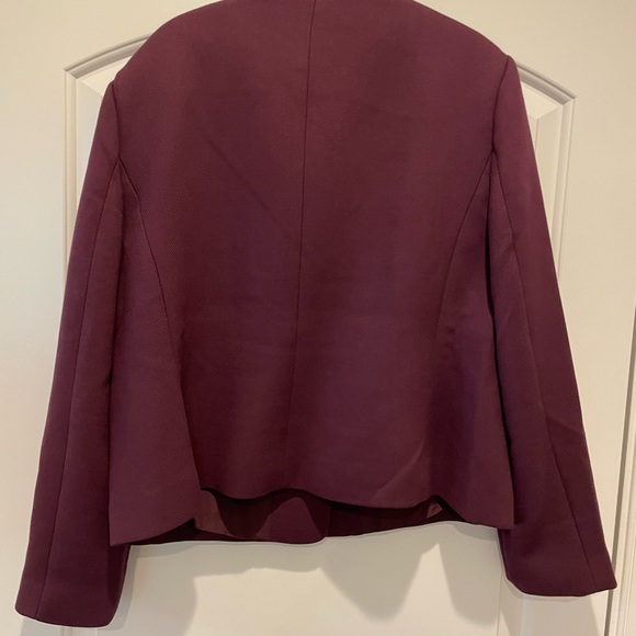 Ann Taylor blazer in deep cranberry color. Beautiful buttons and pocket details. - Picture 2 of 4